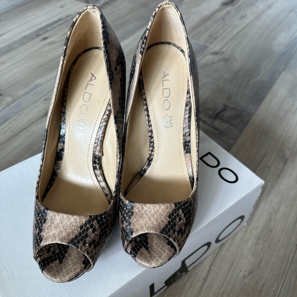 Women’s pumps - Aldo Hayth size 7